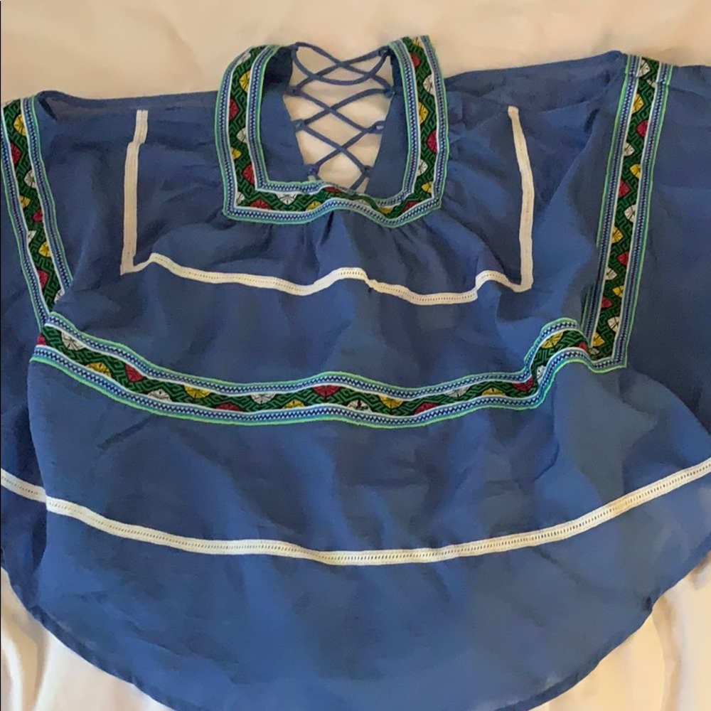 XS blue shirt with embroidery sugar lips